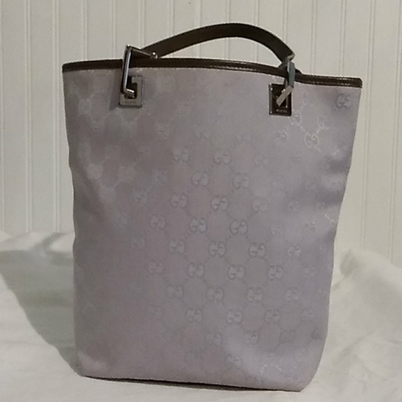 Gucci Handbags - FINAL SALE Authentic Gucci Bucket Bag